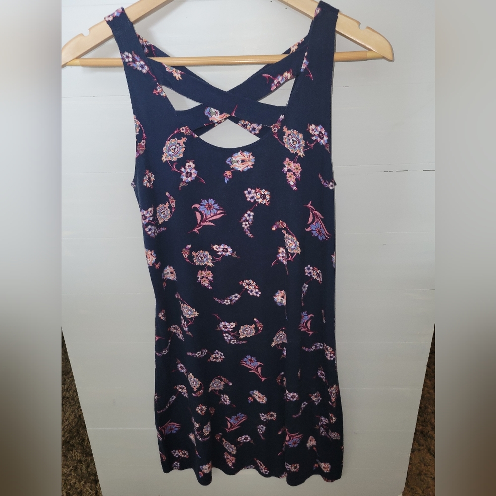 Floral flowy navy dress small